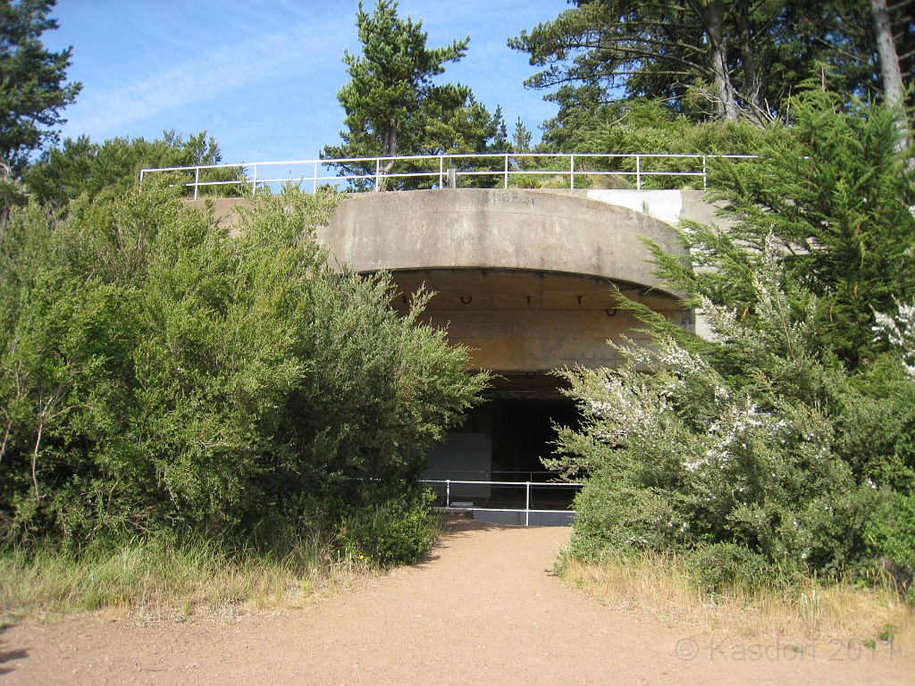 2011 Bay 2 Breakers Friday 0650.JPG - I was able to participate in the 100th annual running of the Bay to Breakers 12K race in San Francisco California. A weekend for sightseeing and racing.